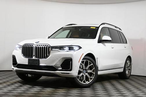 Alpine White 2021 BMW X7 xDrive40i