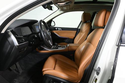 Alpine White 2021 BMW X7 xDrive40i