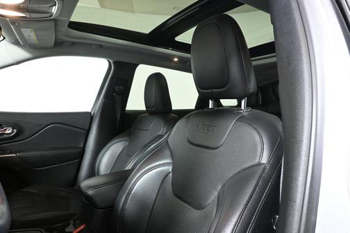 Billet Silver Metallic Clearcoat 2019 Jeep Cherokee Limited