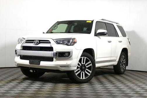 Blizzard Pearl 2020 Toyota 4Runner Limited
