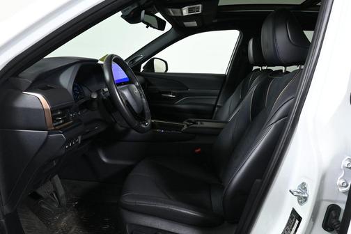 Wind Chill Pearl 2024 Toyota Grand Highlander Hybrid Limited MAX