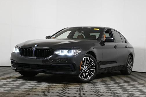 Dark Graphite Metallic 2019 BMW 530 xDrive