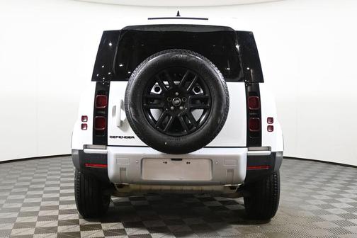 Fuji White 2025 Land Rover Defender 110 P300