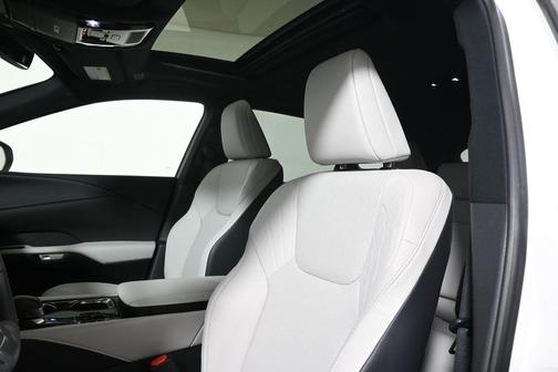 Eminent White Pearl 2023 Lexus RX 350 Premium