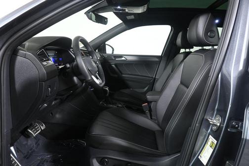 2022 Volkswagen Tiguan 2.0T SE R-Line Black 4MOTION