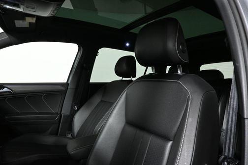 2022 Volkswagen Tiguan 2.0T SE R-Line Black 4MOTION