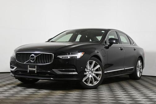 Onyx Black Metallic 2019 Volvo S90 T8 Inscription