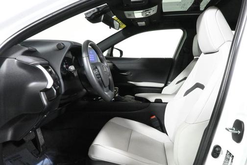Ultra White w/Obsidian Roof 2023 Lexus UX 250h F Sport