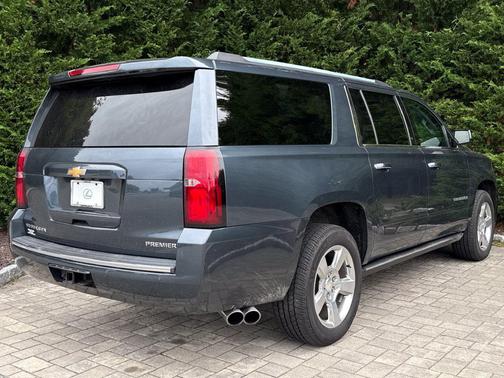 Shadow Gray Metallic 2019 Chevrolet Suburban Premier