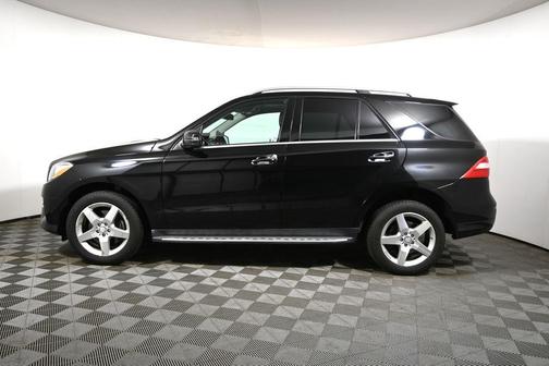 Black 2014 Mercedes-Benz M-Class 4MATIC