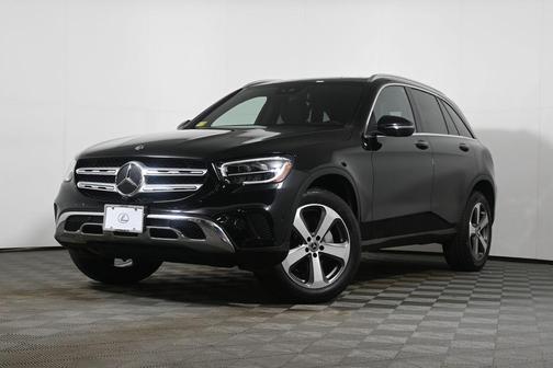 Black 2022 Mercedes-Benz GLC 300 4MATIC
