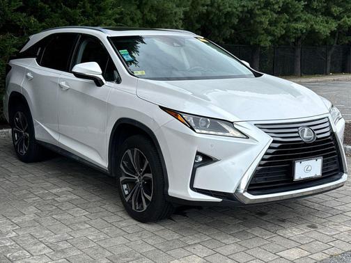 Eminent White Pearl 2018 Lexus RX 350L Premium