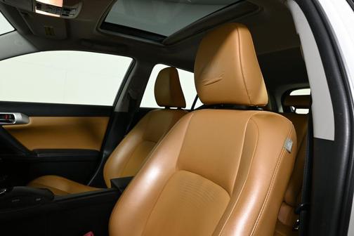 Starfire Pearl 2012 Lexus CT 200h Premium