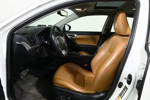 Starfire Pearl 2012 Lexus CT 200h Premium
