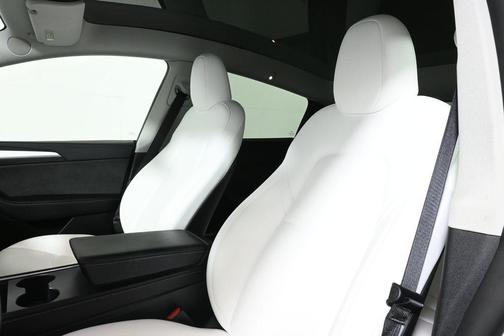 Pearl White Multi-Coat 2025 Tesla Model Y Long Range Dual Motor All-Wheel Drive