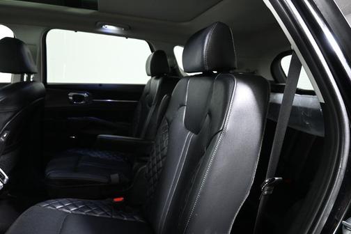 Ebony Black 2023 Kia Sorento SX