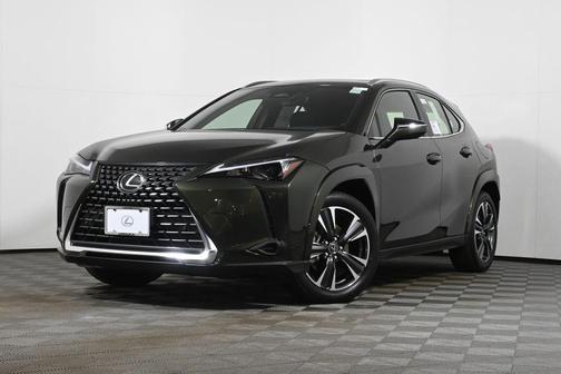 Nori Green Pearl 2026 Lexus UX 300h Premium