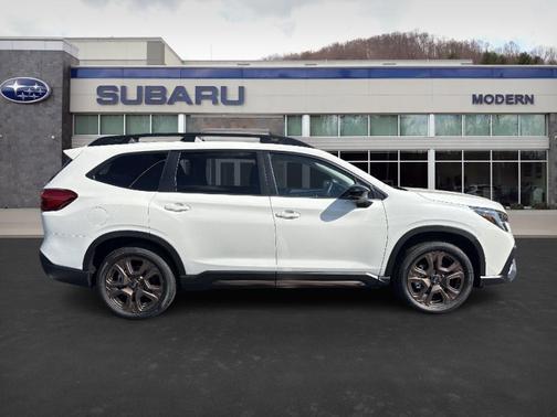 2025 Subaru Ascent Limited Bronze Edition