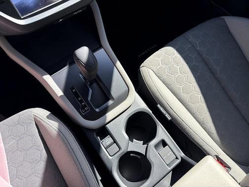 2025 Subaru Forester Base