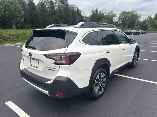 2024 Subaru Outback Touring