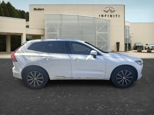 2021 Volvo XC60 T6 Inscription