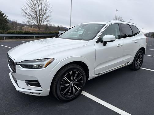 2021 Volvo XC60 T6 Inscription