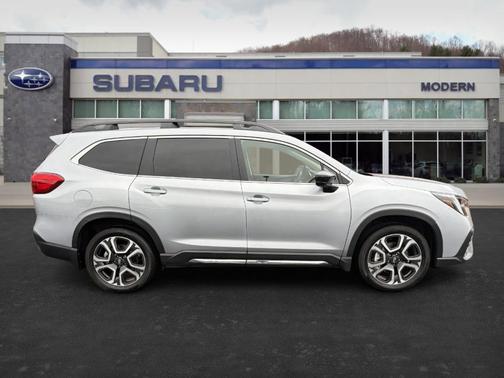 2025 Subaru Ascent Limited