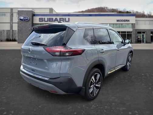 Boulder Gray Pearl 2021 Nissan Rogue SL