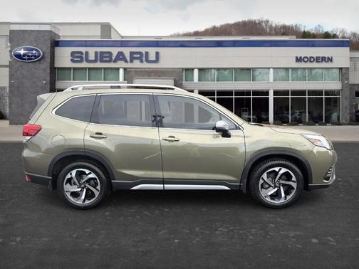 Autumn Green Metallic 2023 Subaru Forester Touring