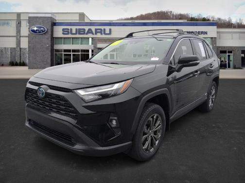 2022 Toyota RAV4 Hybrid XLE Premium