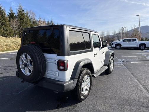 2019 Jeep Wrangler Sport