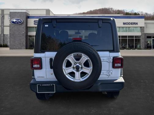 2019 Jeep Wrangler Sport