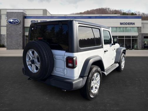 2019 Jeep Wrangler Sport