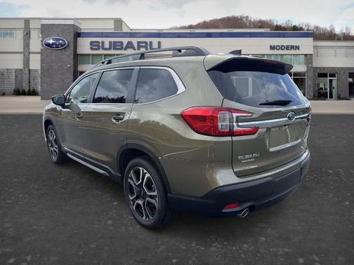 Autumn Green Metallic 2026 Subaru Ascent Limited 7-Passenger