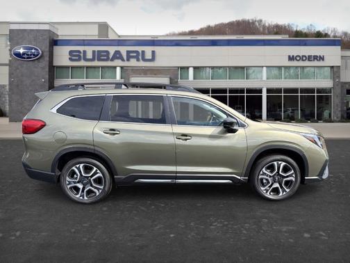 Autumn Green Metallic 2026 Subaru Ascent Limited 7-Passenger