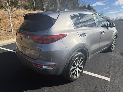 2018 Kia Sportage EX