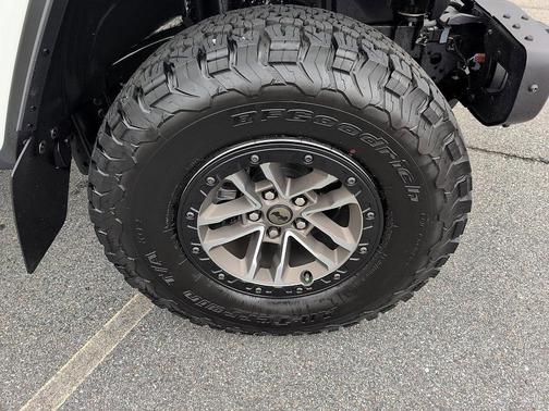 2024 Jeep Wrangler Rubicon 392