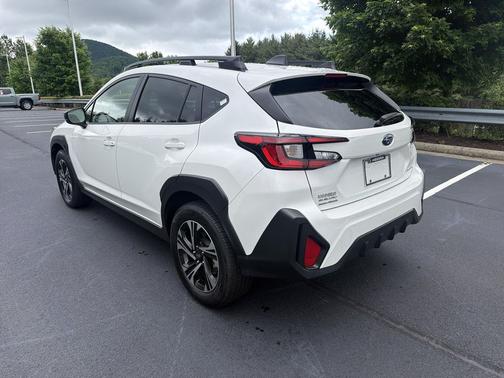 Crystal White Pearl 2024 Subaru Crosstrek Premium
