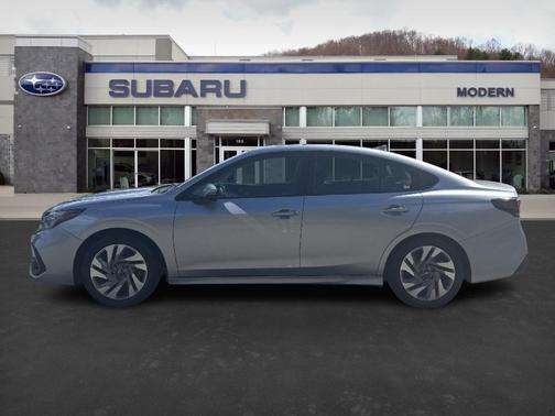 2024 Subaru Legacy 
