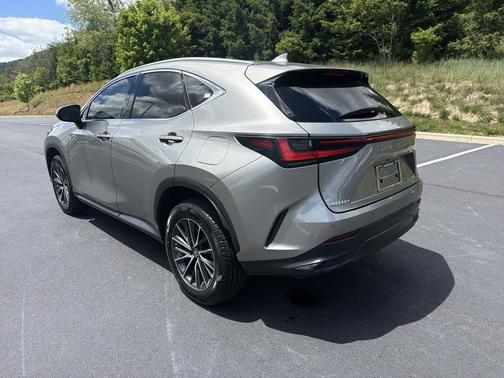 Atomic Silver 2023 Lexus NX 350 Premium