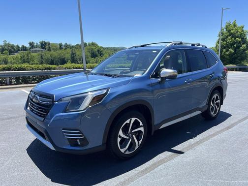 Horizon Blue Pearl 2023 Subaru Forester Touring
