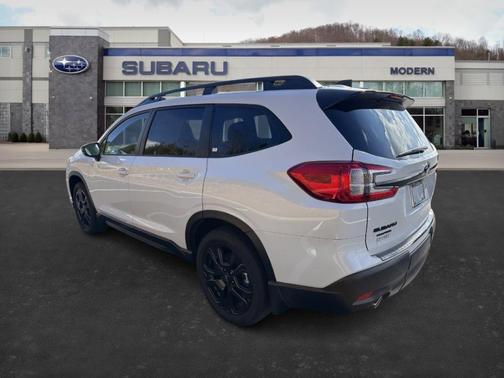 2025 Subaru Ascent Onyx Edition Touring 7-Passenger