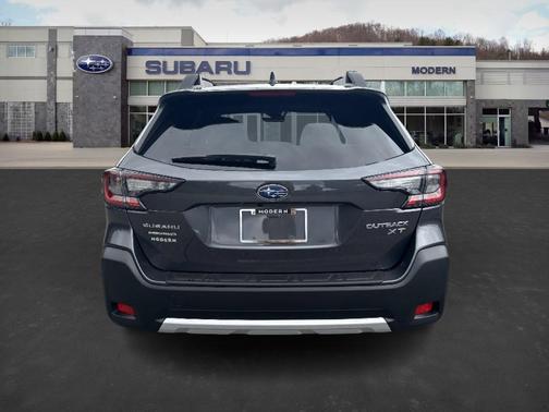 2025 Subaru Outback Limited XT