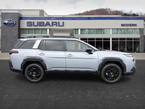 Ice Silver Metallic 2026 Subaru Outback Limited