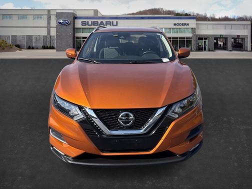 2020 Nissan Rogue Sport SV