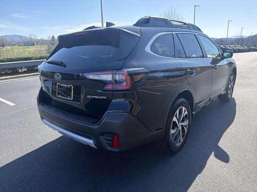 Crystal Black Silica 2020 Subaru Outback Limited