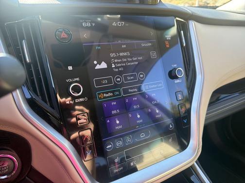 Crystal Black Silica 2020 Subaru Outback Limited