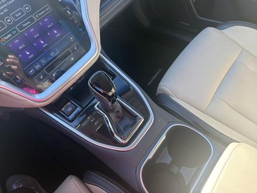 Crystal Black Silica 2020 Subaru Outback Limited