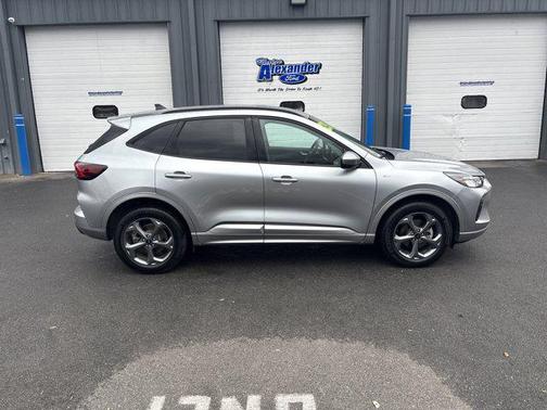 2023 Ford Escape ST-Line Select