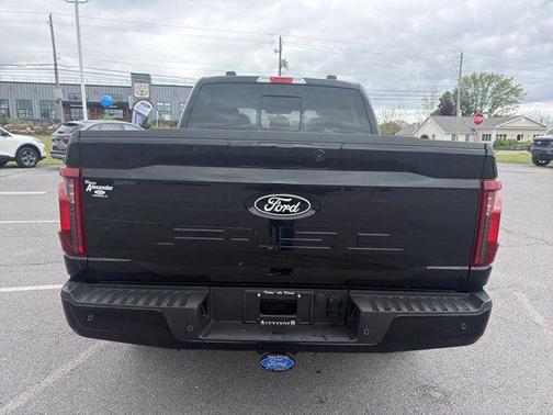 Agate Black Metallic 2026 Ford F-150 XLT